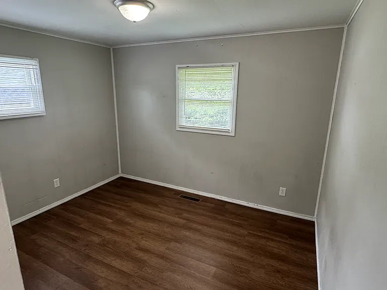410 S William St — Photo 9