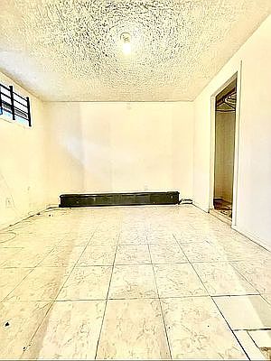 3rd image of 5202 Avenue M #1