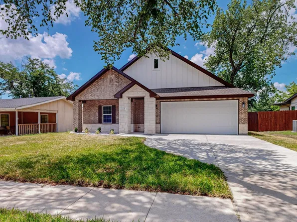 614 E Ridgewood Dr, Garland, TX 75041
