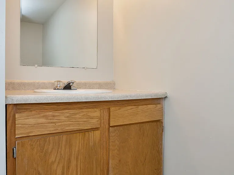 Walnut Pointe — Photo 25