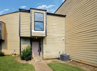 6034 Regent Mnr, Lithonia, GA 30058