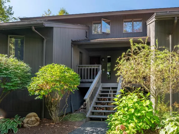 388 Alden Partridge Road #6E, Hartford, VT 05059