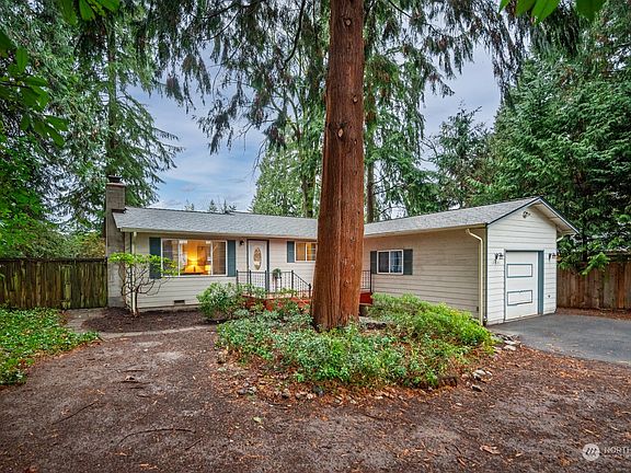 3rd image of 12431 104th Avenue NE