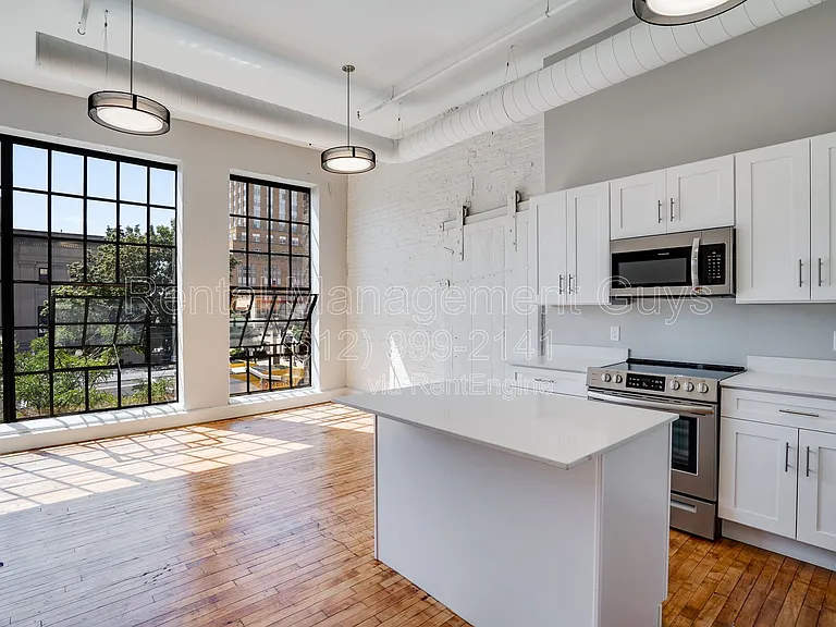 Sibley Lofts — Photo 17