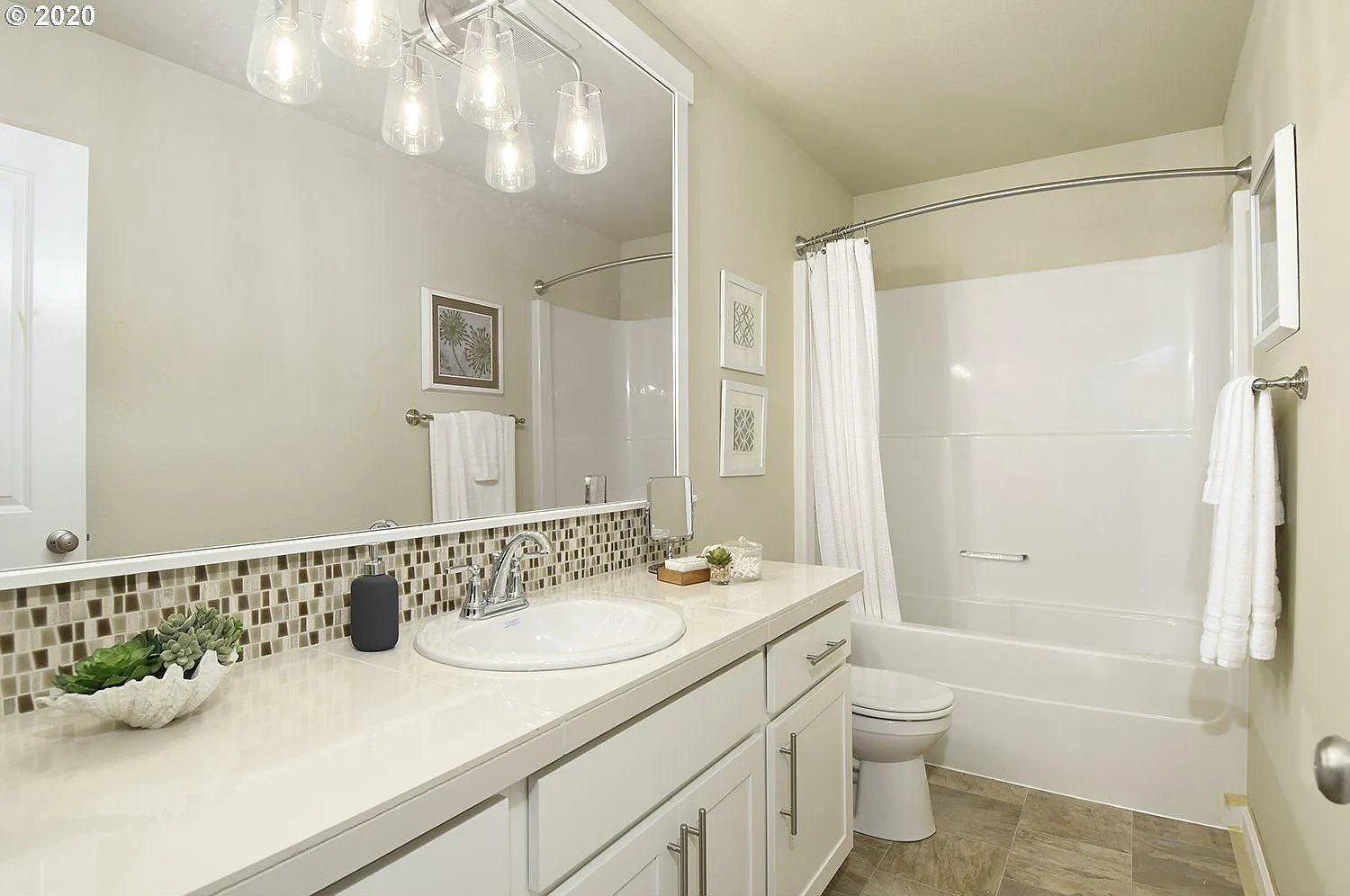 8005 NE Sabo St — Photo 3