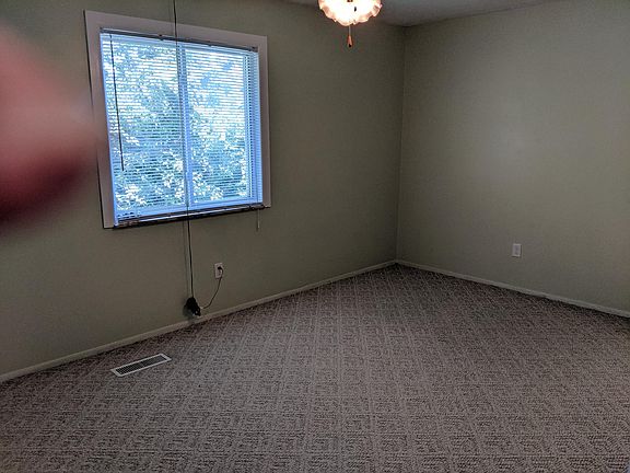 2nd image of 2020 S Breiel Blvd #2020
