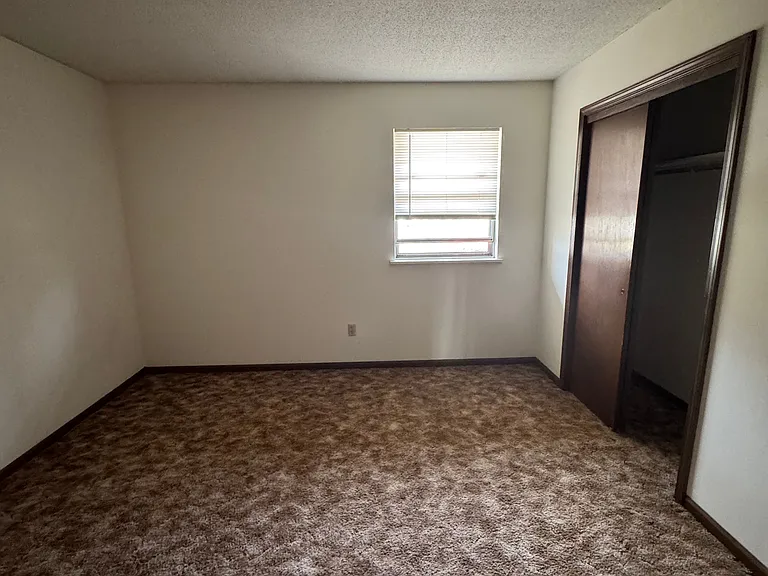 4453 W Bellview Dr #A — Photo 5