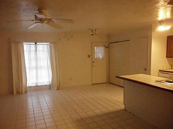 3rd image of 5313 Strickland Ave
