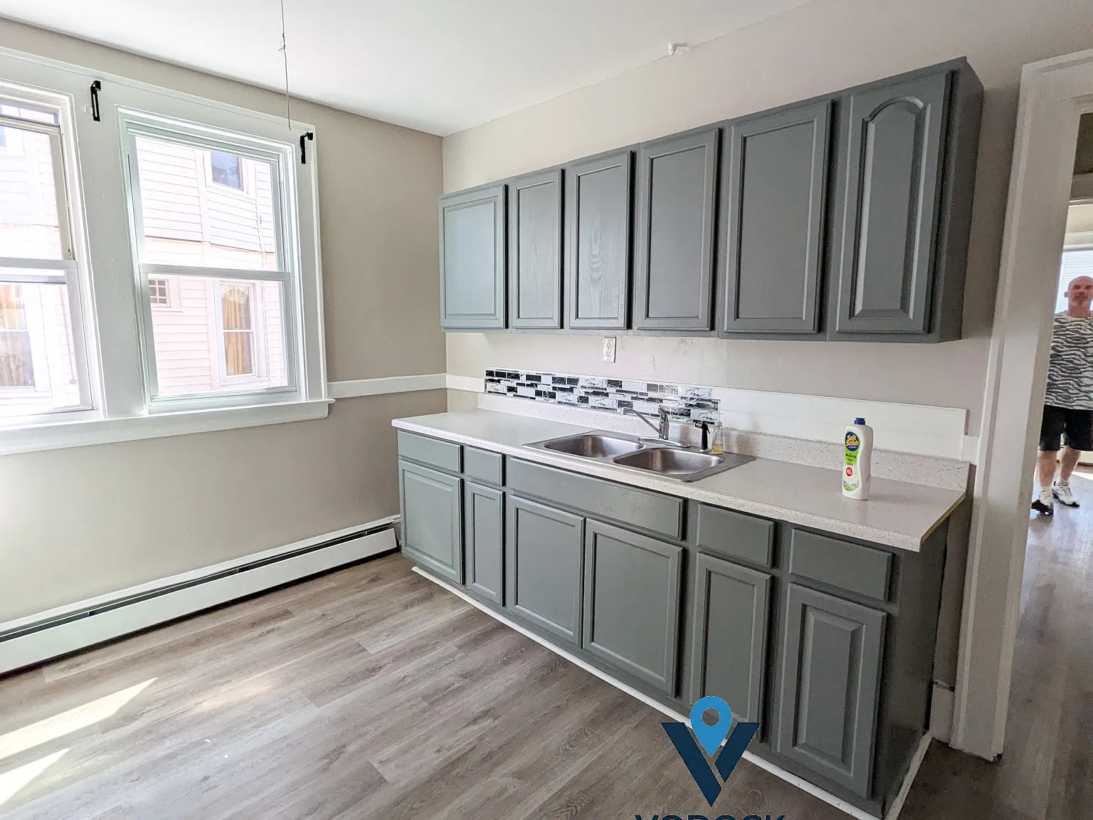2 bed, 1000 sqft, $1,250 — Photo 1