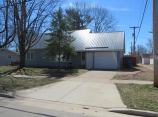 1305 E 2nd St, Merrill, WI 54452