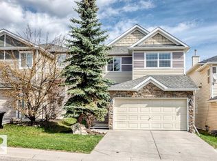 54 Royal Elm Rd NW, Calgary, AB T3G5V7