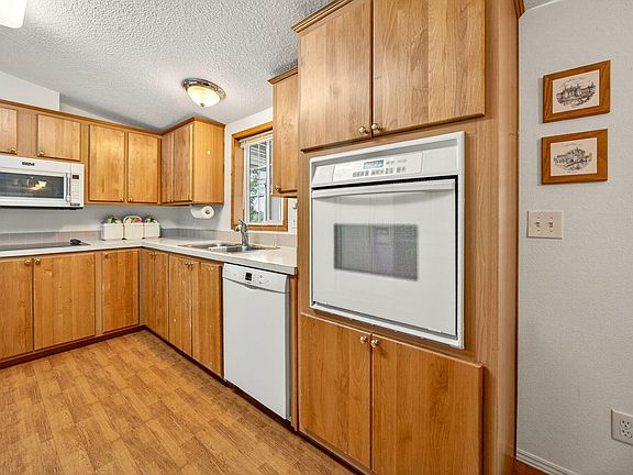 5th image of 6850 Downing Rd Space 71