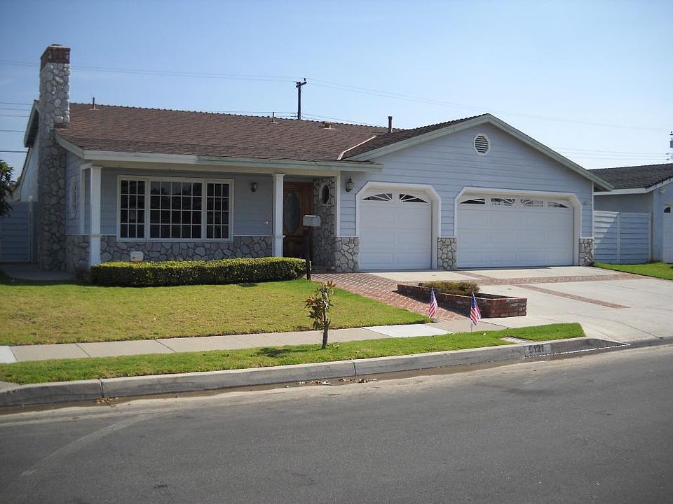 Spacious Family Home!