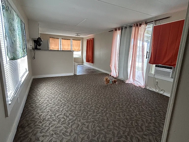 3630 Dixie Hwy NE #C-6 — Photo 2