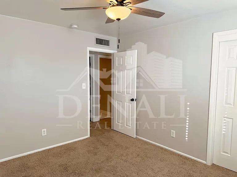 1220 W Romo Jones St — Photo 18