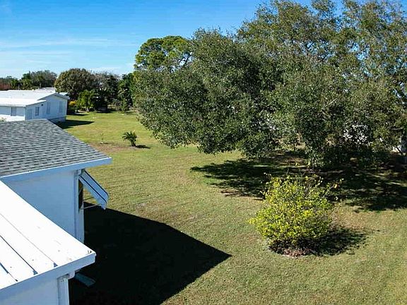 2nd image of 420 Osprey Dr