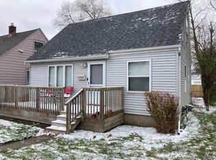 27341 Ridgewood St, Roseville, MI 48066