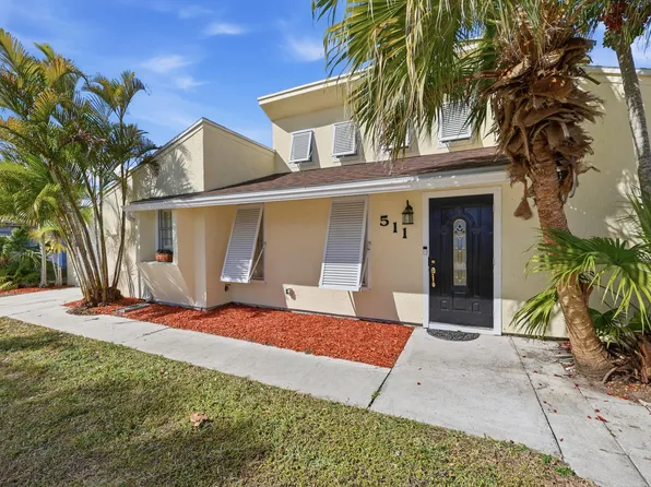 511 SW Comet Terrace, Port St Lucie, FL 34953