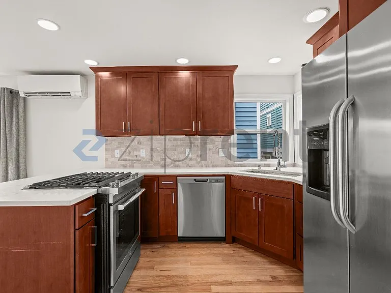 516 N 46th St #A — Photo 13