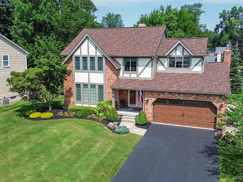 1st image of 19 Bramblewood Ln