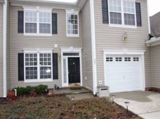 522 Lawford Ln, Midlothian, VA 23114