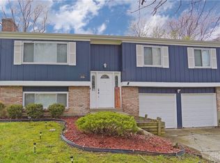 10275 Pippin Rd, Cincinnati, OH 45231