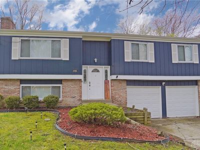 10275 Pippin Rd, Cincinnati, OH, 45231