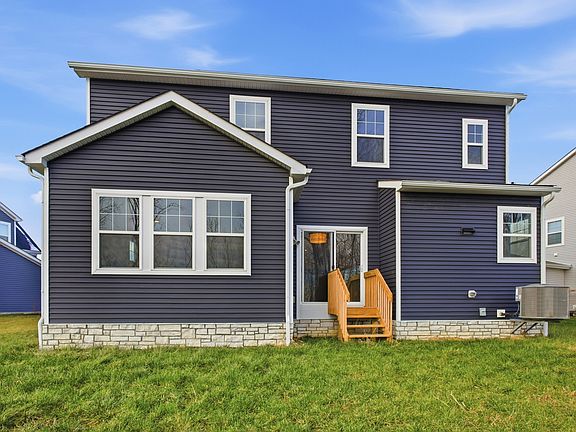 5th image of 7051 Aster Way