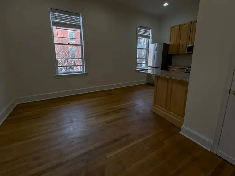 2036 Mount Vernon St #2FF — Photo 4