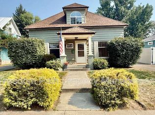 952 N 5th St, Coeur D Alene, ID 83814