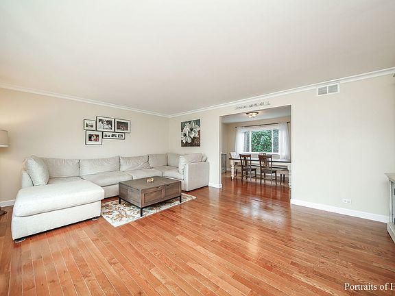 2nd image of 339 Lincoln Ave