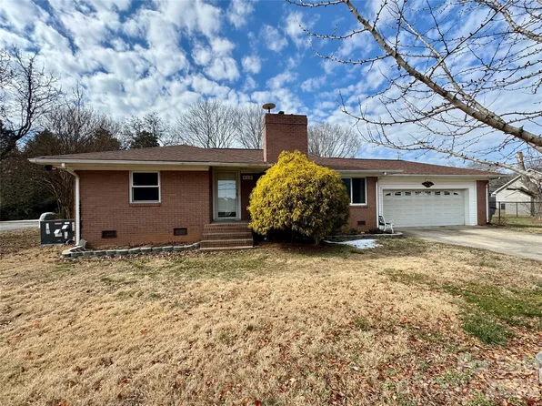 545 Collins St, Kannapolis, NC 28083