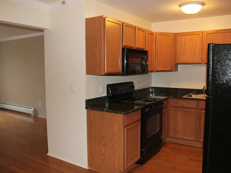 2445 Torquay Ave #206-B — Photo 6