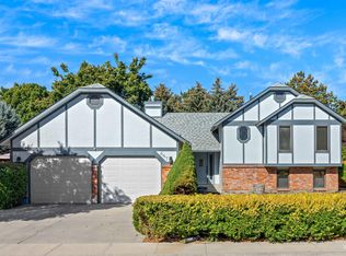 647 S Queens Guard Way, Boise, ID 83709