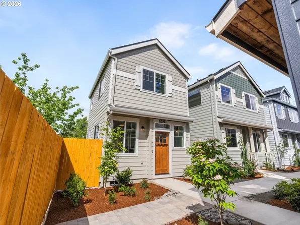3624 SW Vermont St, Portland, OR 97219