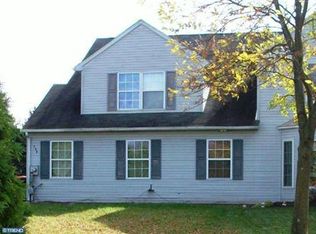 208 Nelis Ct, Telford, PA 18969