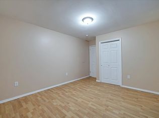 9734 Cardinal Ln, Tobyhanna, PA 18466