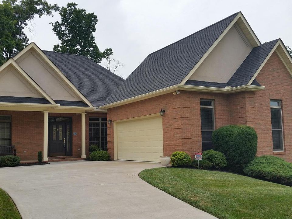1st image of 261 Valleyview Dr #2
