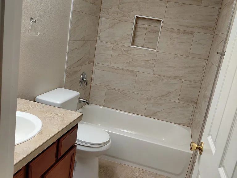 647 W Pantera Ave — Photo 5