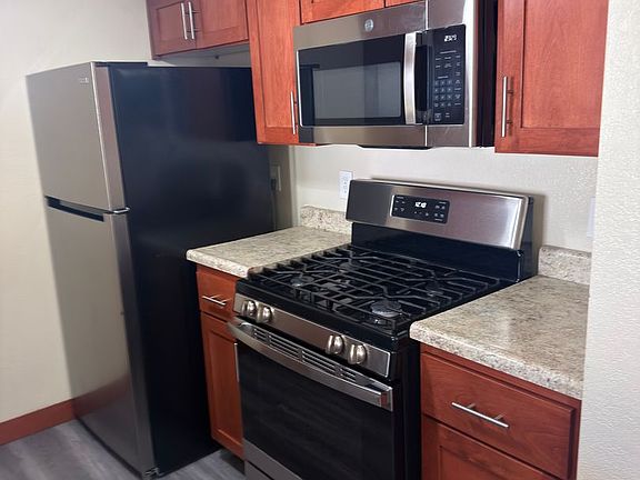 2nd image of 2310 Paradise Dr #2306-221