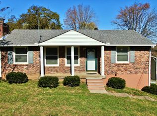 104 Curtiswood Dr, Hendersonville, TN 37075