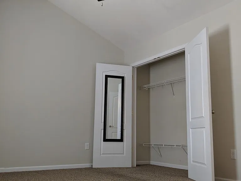6 Cedar Point Ln — Photo 16