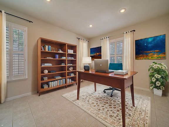 3rd image of 54 Summerbrooke Circle