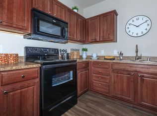 2655 E Deer Springs Way APT 1167, North Las Vegas, NV 89086