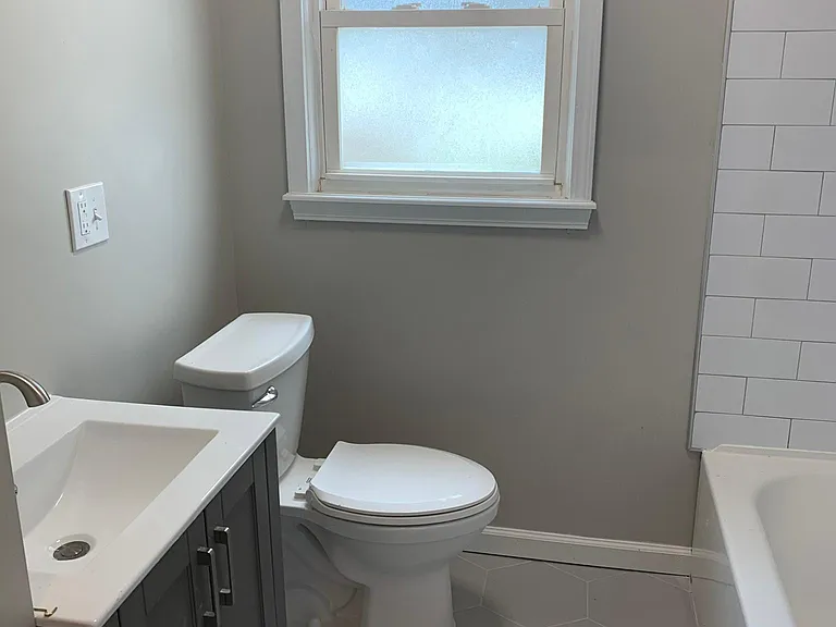 535 Harris Pl — Photo 6