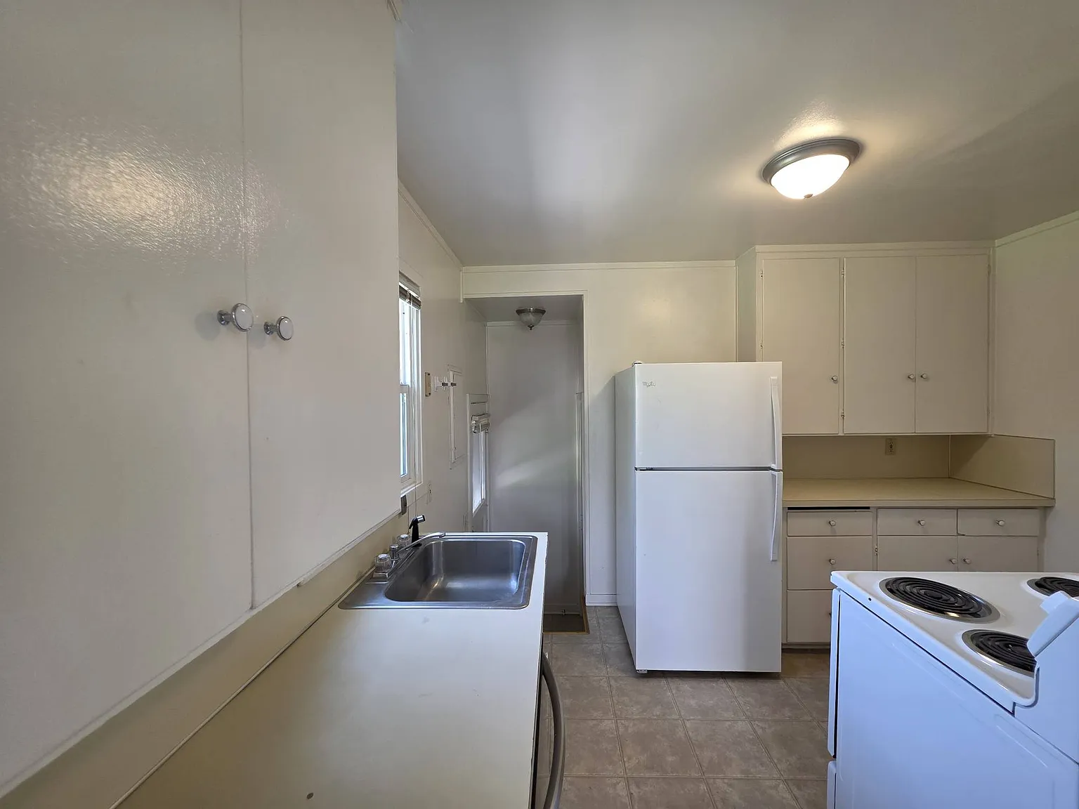 1206 Putnam Street - 1 — Photo 3