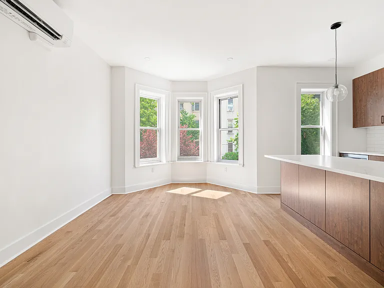 278 Lefferts Ave #2 — Photo 1