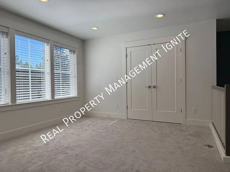 2242 NW Reserve Camp Ct — Photo 13