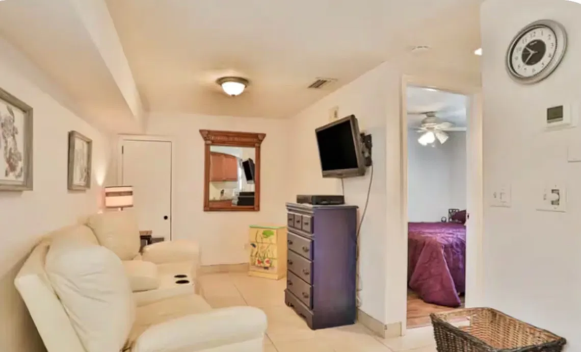 108 S 5th St — Photo 3