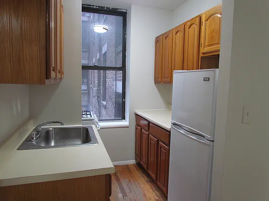 Rented by Landmark Real Estate | media 18